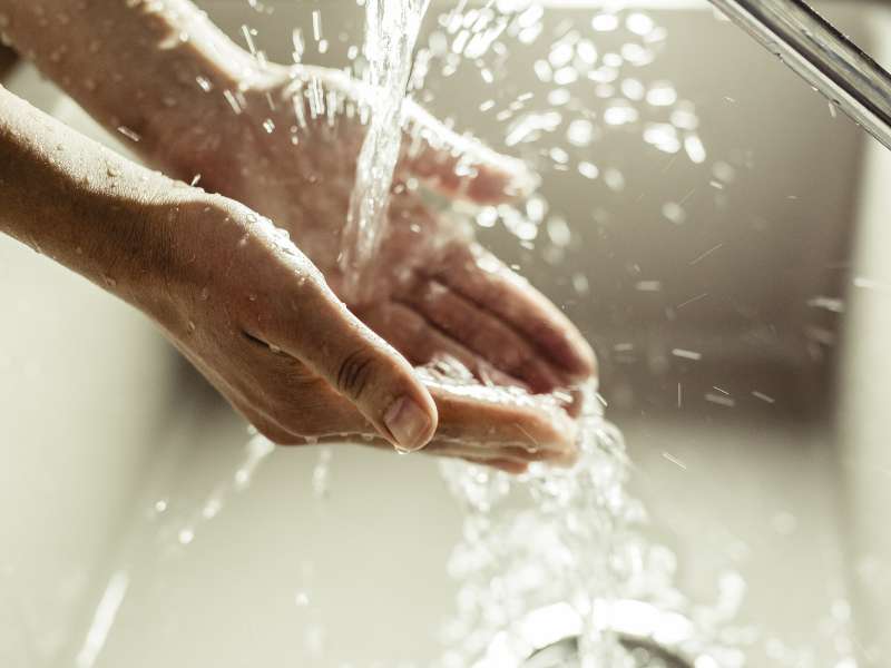 Foto de concienciación a los huéspedes sobre el ahorro del agua